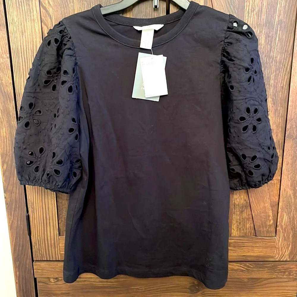 NWT Eyelet Black Embroidered Tshirt - Picture 3 of 7